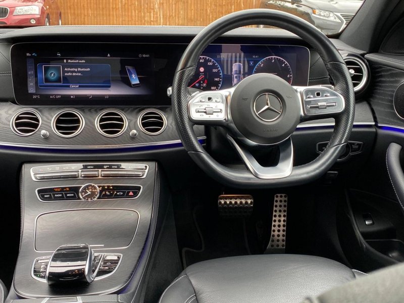 MERCEDES-BENZ E CLASS