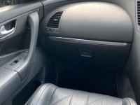 INFINITI FX