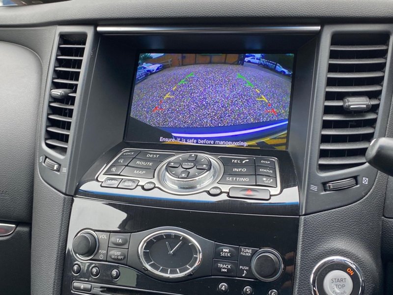 INFINITI FX