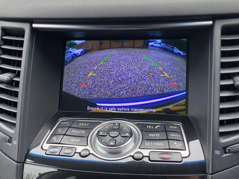 INFINITI FX
