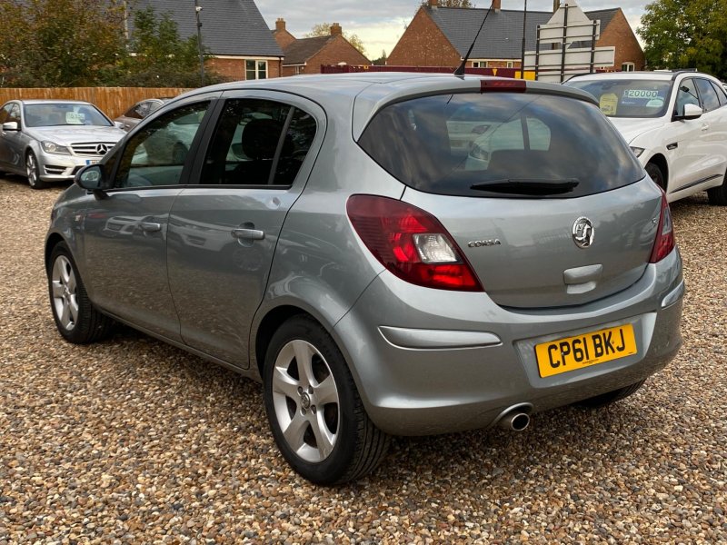 VAUXHALL CORSA