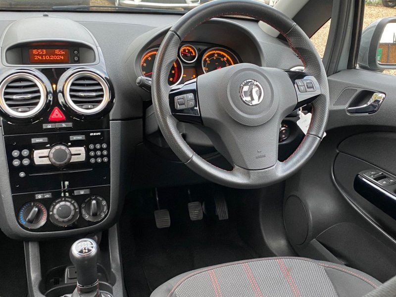 VAUXHALL CORSA