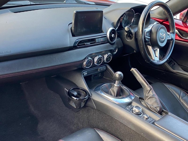 MAZDA MX-5