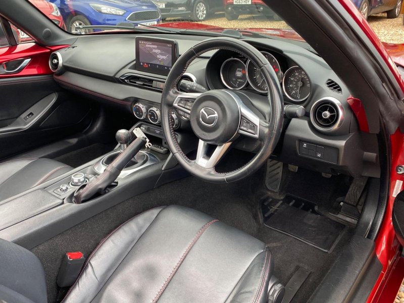 MAZDA MX-5