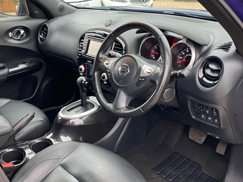 NISSAN JUKE