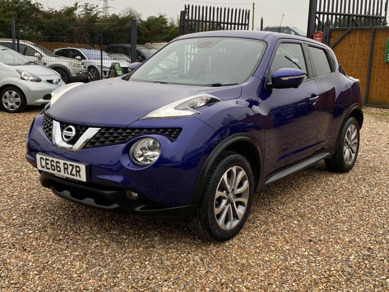 NISSAN JUKE
