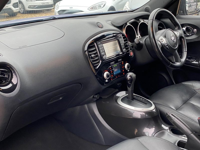 NISSAN JUKE