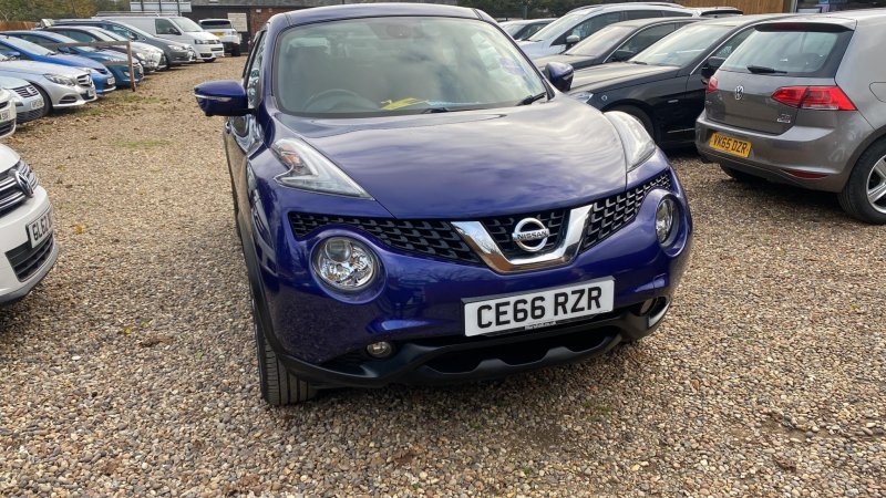 NISSAN JUKE