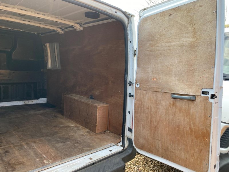FORD TRANSIT
