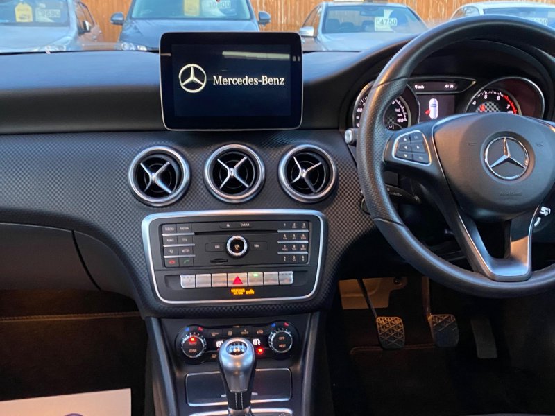 MERCEDES-BENZ A CLASS