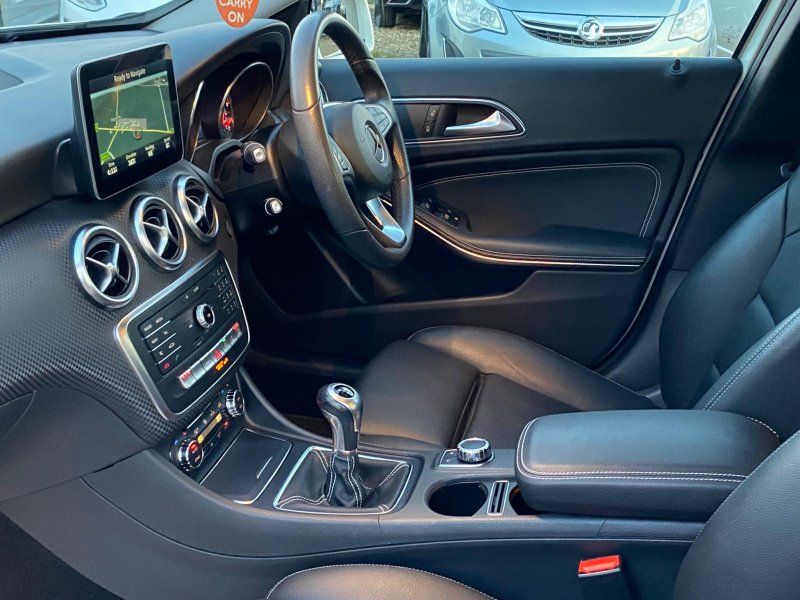 MERCEDES-BENZ A CLASS