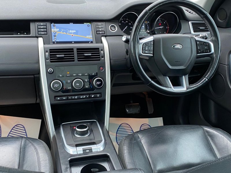 LAND ROVER DISCOVERY SPORT