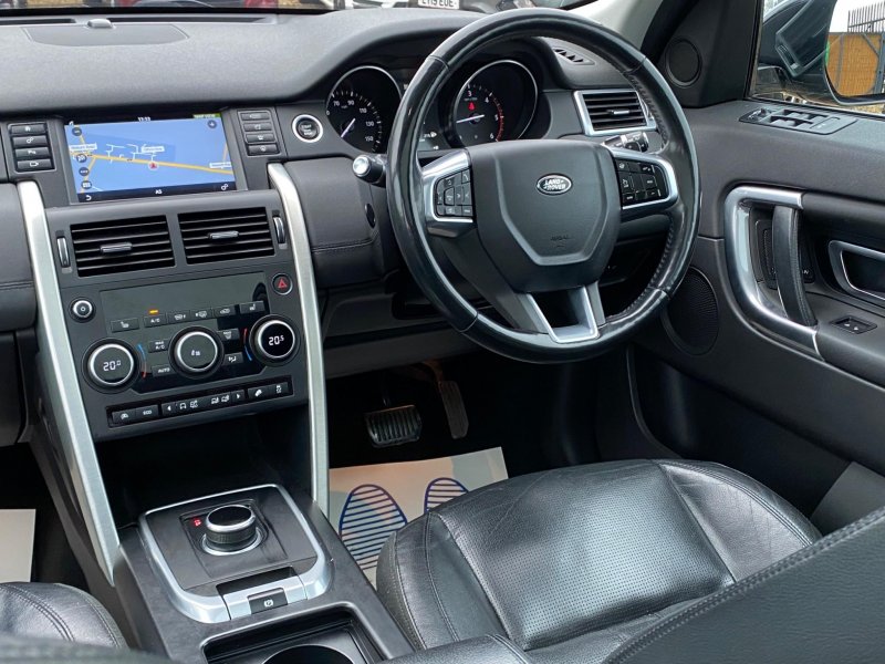 LAND ROVER DISCOVERY SPORT