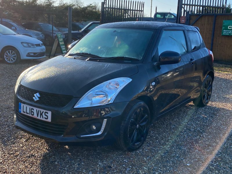 SUZUKI SWIFT