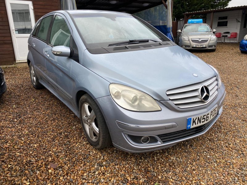 MERCEDES-BENZ B CLASS