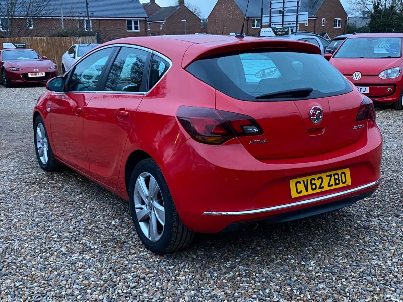 VAUXHALL ASTRA