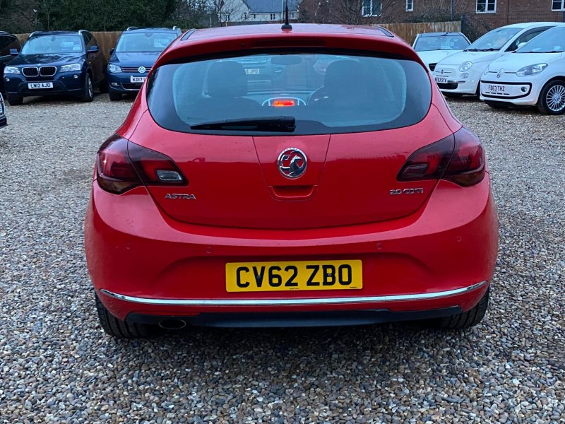 VAUXHALL ASTRA