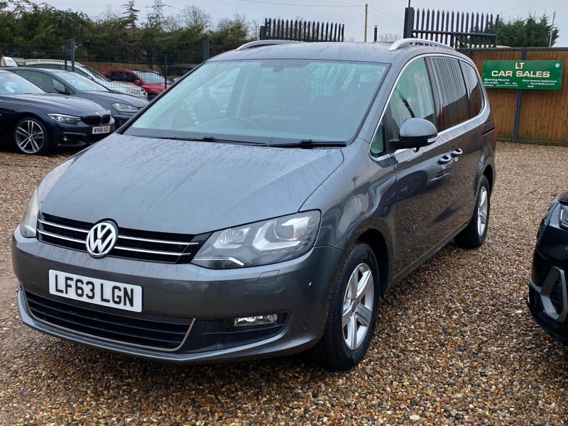 VOLKSWAGEN SHARAN