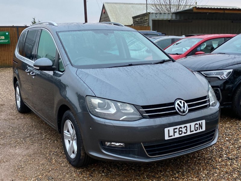 VOLKSWAGEN SHARAN
