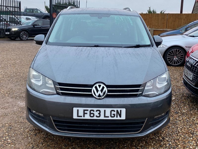 VOLKSWAGEN SHARAN