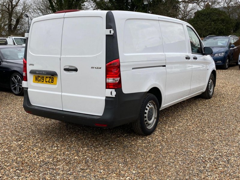 MERCEDES-BENZ VITO