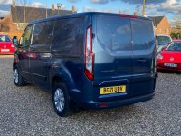 FORD TRANSIT CUSTOM