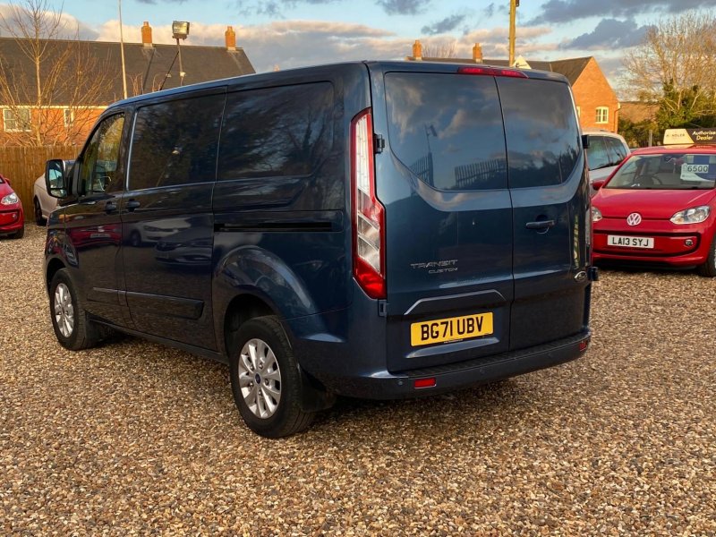 FORD TRANSIT CUSTOM