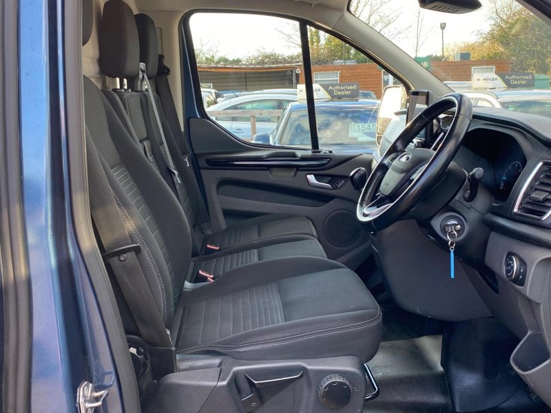 FORD TRANSIT CUSTOM