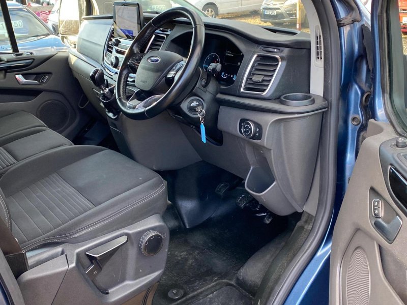 FORD TRANSIT CUSTOM