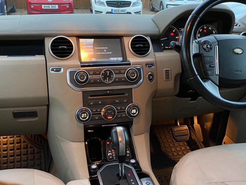 LAND ROVER DISCOVERY 4
