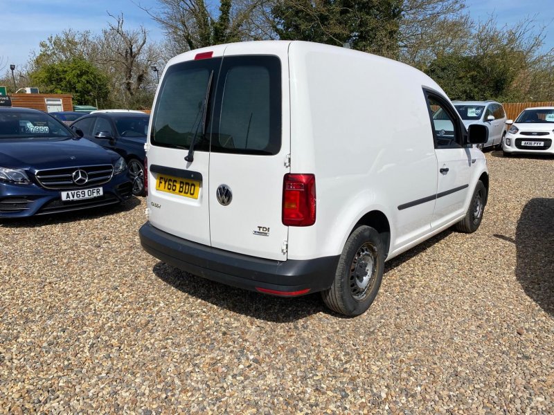 VOLKSWAGEN CADDY