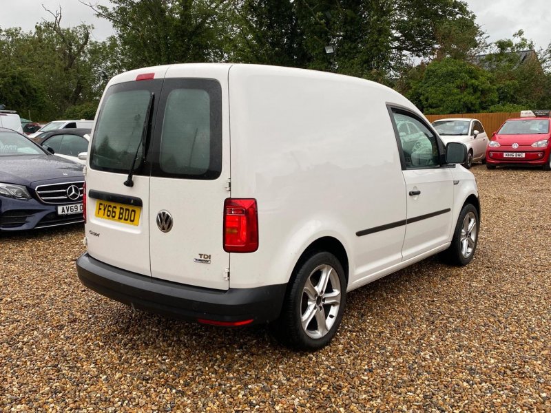 VOLKSWAGEN CADDY