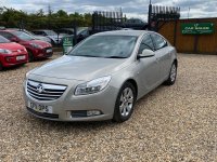 VAUXHALL INSIGNIA