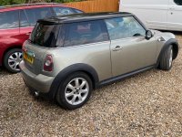 MINI HATCH