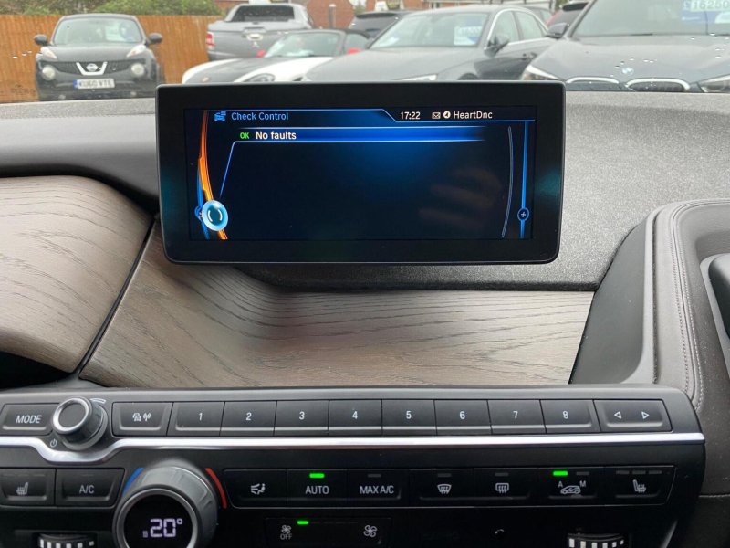 BMW I3