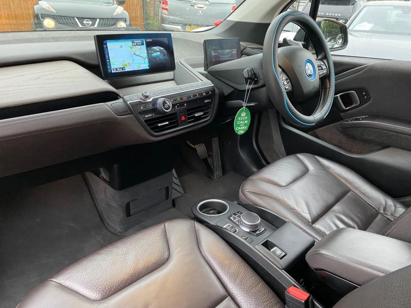 BMW I3