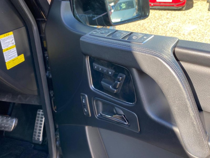 MERCEDES-BENZ G CLASS